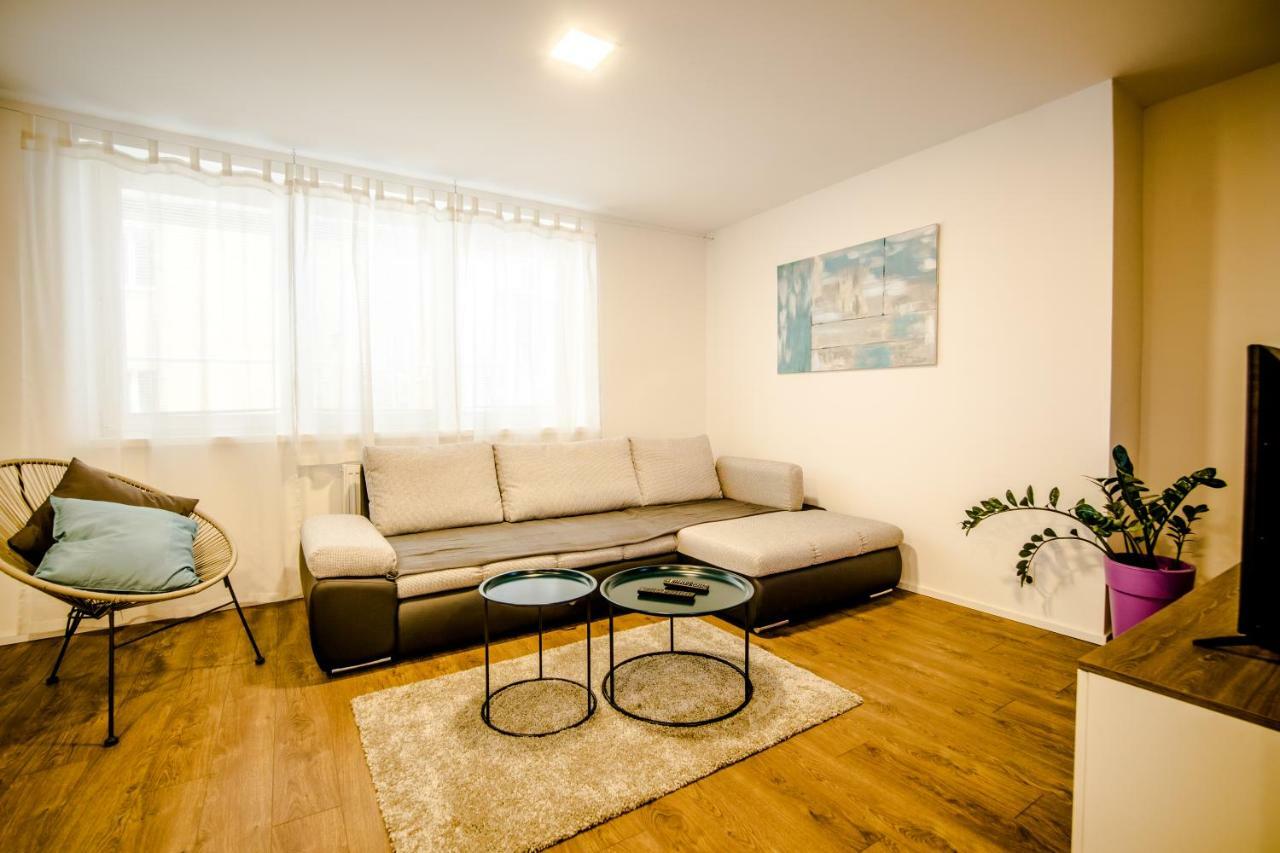 Central Apartments By Kovee Bratislava Exterior photo